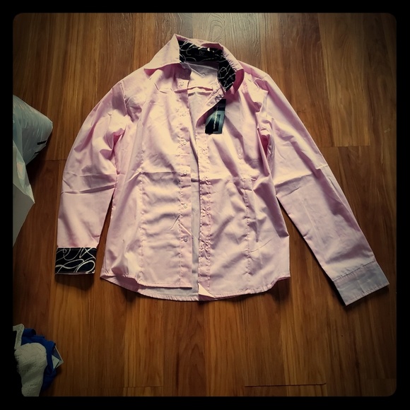 Pink button down - Picture 1 of 2